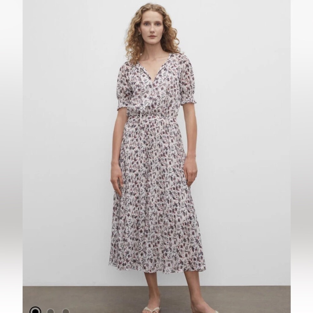 Club Monaco Floral Smocked Cuff Pleated Dress size 2